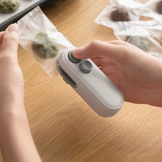 ✨2025 Upgraded✨  Dobshow® 2-in-1 Mini Heat Sealer